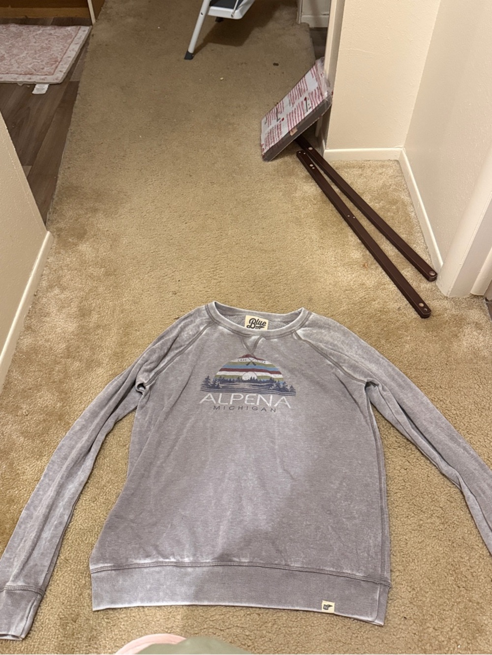 Blue 84 Women's Alpena Graphic Pullover - Faded Gray with Multicolor Print
